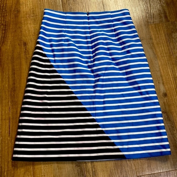J. Crew blue white and black striped lined pencil skirt size 2 - Picture 2 of 5